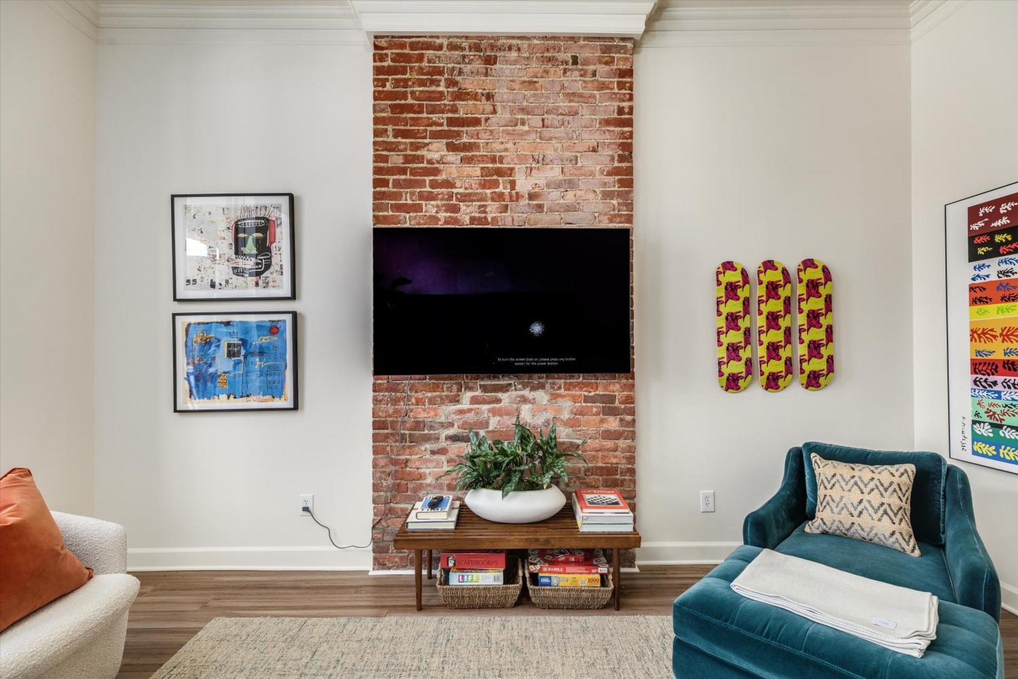 Apartamento The Lumber Baron's Mansion: 2 King Suites, 2.5ba + Gym *